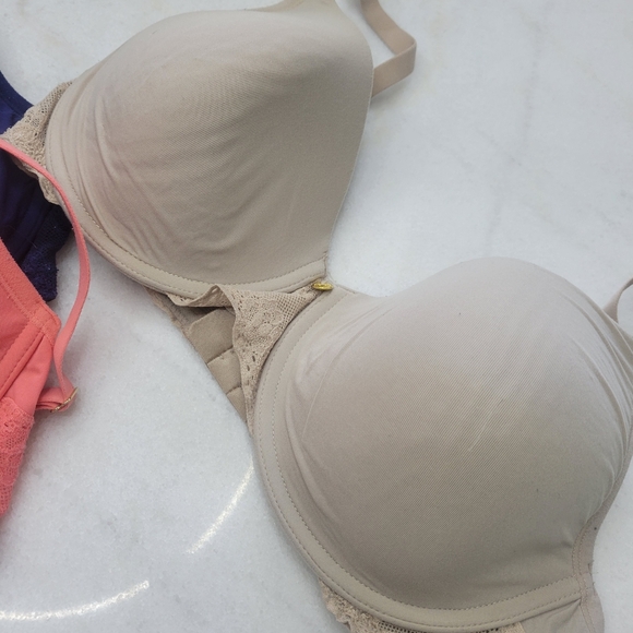 Natori Bliss Perfection Contour bra lot! 32DD - Picture 4 of 10